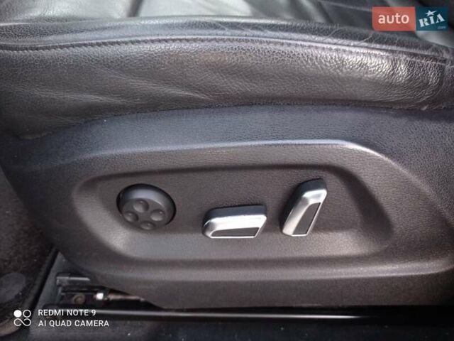 Чорний Ауді Ку 5, об'ємом двигуна 2 л та пробігом 178 тис. км за 13400 $, фото 29 на Automoto.ua