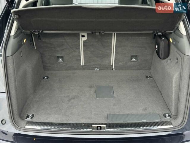 Черный Ауди Ку 5, объемом двигателя 2 л и пробегом 216 тыс. км за 15900 $, фото 20 на Automoto.ua