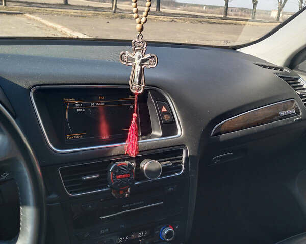 Чорний Ауді Ку 5, об'ємом двигуна 1.98 л та пробігом 216 тис. км за 14800 $, фото 10 на Automoto.ua