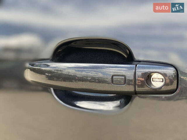 Черный Ауди Ку 5, объемом двигателя 1.98 л и пробегом 235 тыс. км за 13800 $, фото 11 на Automoto.ua