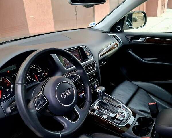 Черный Ауди Ку 5, объемом двигателя 1.98 л и пробегом 127 тыс. км за 17100 $, фото 1 на Automoto.ua