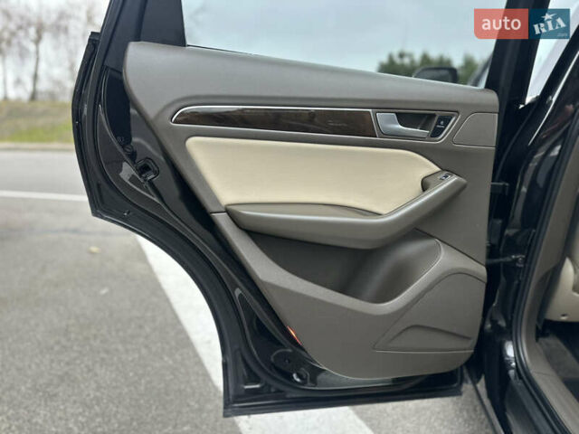 Чорний Ауді Ку 5, об'ємом двигуна 2 л та пробігом 236 тис. км за 13999 $, фото 21 на Automoto.ua