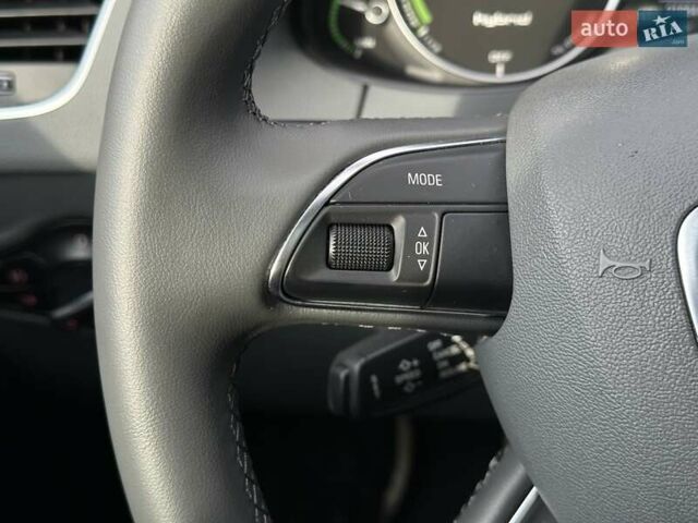 Черный Ауди Ку 5, объемом двигателя 2 л и пробегом 216 тыс. км за 15900 $, фото 41 на Automoto.ua