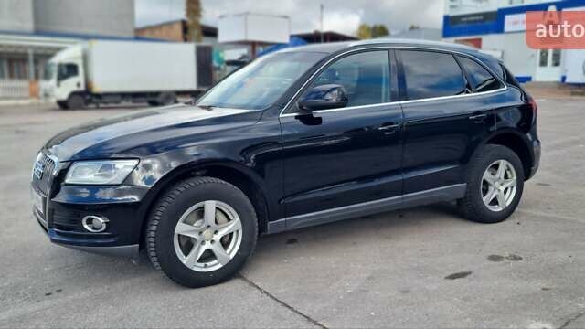Черный Ауди Ку 5, объемом двигателя 2 л и пробегом 265 тыс. км за 16900 $, фото 7 на Automoto.ua