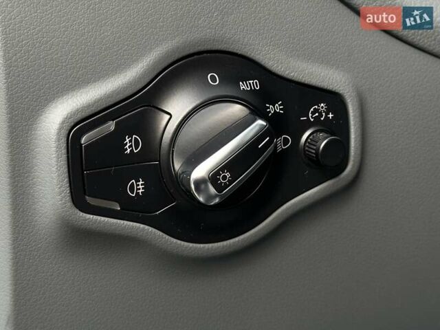 Черный Ауди Ку 5, объемом двигателя 2 л и пробегом 216 тыс. км за 15900 $, фото 38 на Automoto.ua