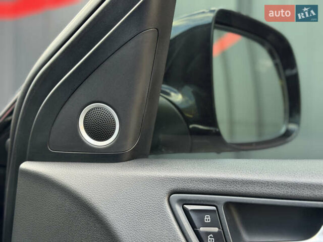 Чорний Ауді Ку 5, об'ємом двигуна 2 л та пробігом 180 тис. км за 13800 $, фото 36 на Automoto.ua