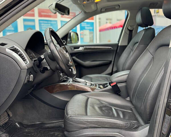 Чорний Ауді Ку 5, об'ємом двигуна 2.97 л та пробігом 178 тис. км за 12500 $, фото 7 на Automoto.ua