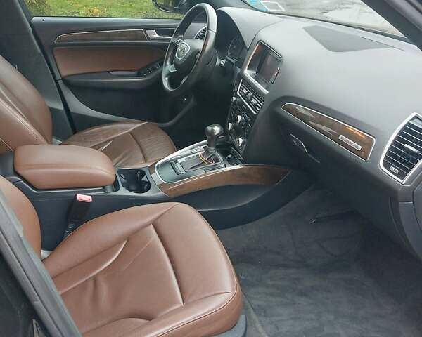 Черный Ауди Ку 5, объемом двигателя 2 л и пробегом 231 тыс. км за 11400 $, фото 19 на Automoto.ua