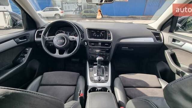 Черный Ауди Ку 5, объемом двигателя 2 л и пробегом 265 тыс. км за 16900 $, фото 31 на Automoto.ua