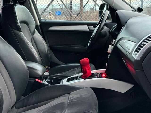 Черный Ауди Ку 5, объемом двигателя 2 л и пробегом 244 тыс. км за 15700 $, фото 12 на Automoto.ua