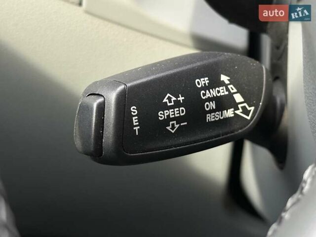 Черный Ауди Ку 5, объемом двигателя 2 л и пробегом 216 тыс. км за 15900 $, фото 43 на Automoto.ua