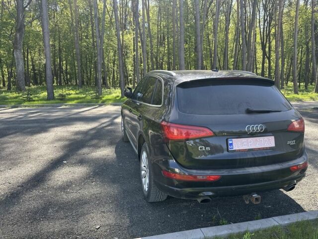 Черный Ауди Ку 5, объемом двигателя 2 л и пробегом 270 тыс. км за 12500 $, фото 4 на Automoto.ua