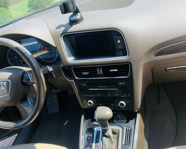 Черный Ауди Ку 5, объемом двигателя 3 л и пробегом 164 тыс. км за 17000 $, фото 29 на Automoto.ua