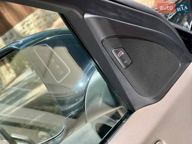 Черный Ауди Ку 5, объемом двигателя 1.98 л и пробегом 217 тыс. км за 14500 $, фото 7 на Automoto.ua