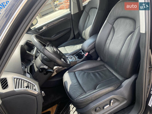 Черный Ауди Ку 5, объемом двигателя 1.98 л и пробегом 235 тыс. км за 13800 $, фото 13 на Automoto.ua