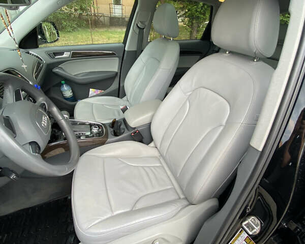 Черный Ауди Ку 5, объемом двигателя 1.98 л и пробегом 235 тыс. км за 14800 $, фото 38 на Automoto.ua