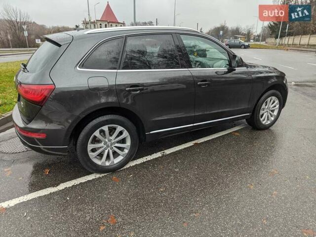 Черный Ауди Ку 5, объемом двигателя 1.98 л и пробегом 169 тыс. км за 19200 $, фото 4 на Automoto.ua