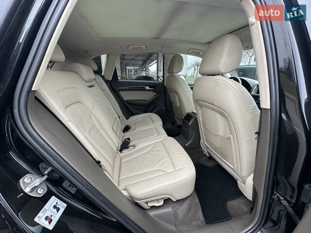 Чорний Ауді Ку 5, об'ємом двигуна 2 л та пробігом 236 тис. км за 13999 $, фото 28 на Automoto.ua