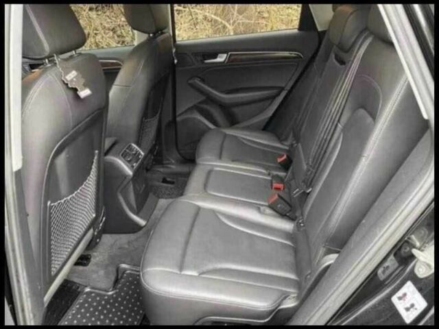 Черный Ауди Ку 5, объемом двигателя 2 л и пробегом 82 тыс. км за 12000 $, фото 5 на Automoto.ua