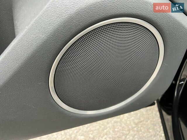 Черный Ауди Ку 5, объемом двигателя 2 л и пробегом 238 тыс. км за 15200 $, фото 33 на Automoto.ua