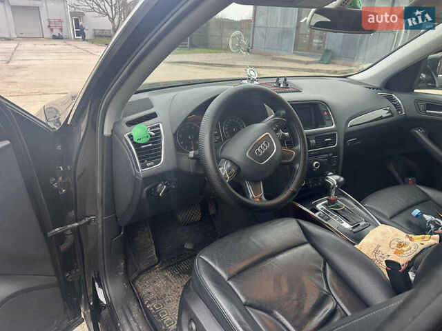 Черный Ауди Ку 5, объемом двигателя 1.98 л и пробегом 260 тыс. км за 13300 $, фото 6 на Automoto.ua