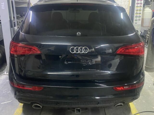 Ауді Ку 5 2013 у Києві на Automoto.ua Чорний Ауді Ку 5, об'ємом двигуна 3 л та пробігом 260 тис. км за 20000 $, фото 1 на Automoto.ua