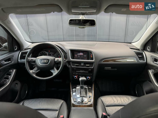 Чорний Ауді Ку 5, об'ємом двигуна 2 л та пробігом 180 тис. км за 13800 $, фото 1 на Automoto.ua