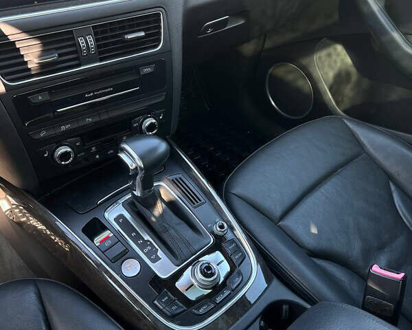 Черный Ауди Ку 5, объемом двигателя 1.98 л и пробегом 240 тыс. км за 13400 $, фото 6 на Automoto.ua