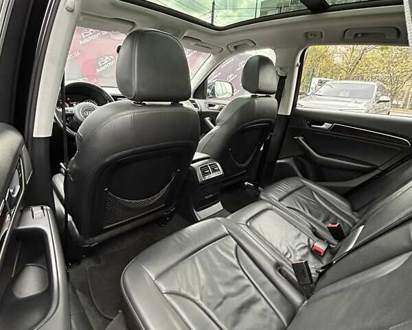 Черный Ауди Ку 5, объемом двигателя 2 л и пробегом 199 тыс. км за 15500 $, фото 16 на Automoto.ua