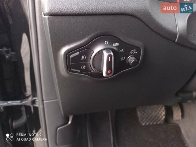 Чорний Ауді Ку 5, об'ємом двигуна 2 л та пробігом 178 тис. км за 13400 $, фото 31 на Automoto.ua