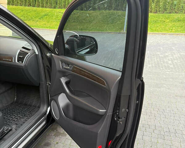 Чорний Ауді Ку 5, об'ємом двигуна 2.97 л та пробігом 284 тис. км за 19500 $, фото 5 на Automoto.ua