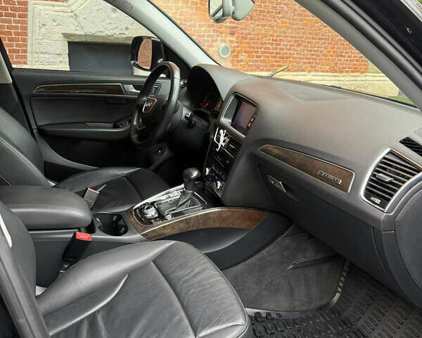 Чорний Ауді Ку 5, об'ємом двигуна 2.97 л та пробігом 284 тис. км за 19500 $, фото 11 на Automoto.ua