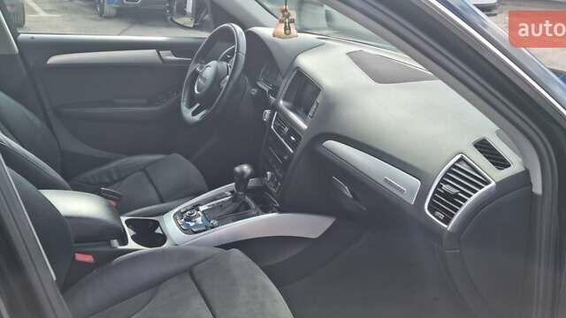 Черный Ауди Ку 5, объемом двигателя 2 л и пробегом 265 тыс. км за 16900 $, фото 28 на Automoto.ua