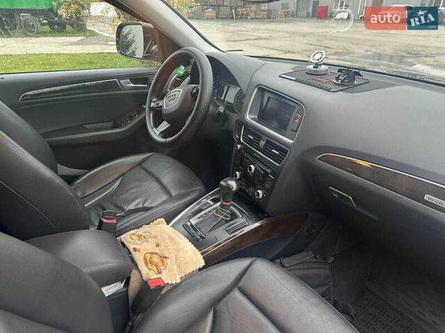 Черный Ауди Ку 5, объемом двигателя 1.98 л и пробегом 260 тыс. км за 13300 $, фото 5 на Automoto.ua