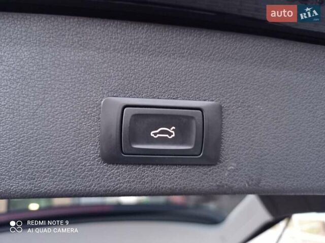 Чорний Ауді Ку 5, об'ємом двигуна 2 л та пробігом 178 тис. км за 13400 $, фото 42 на Automoto.ua