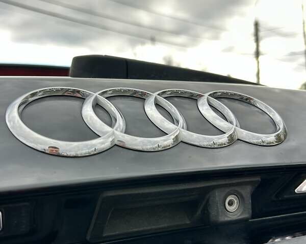 Черный Ауди Ку 5, объемом двигателя 2 л и пробегом 199 тыс. км за 15500 $, фото 7 на Automoto.ua