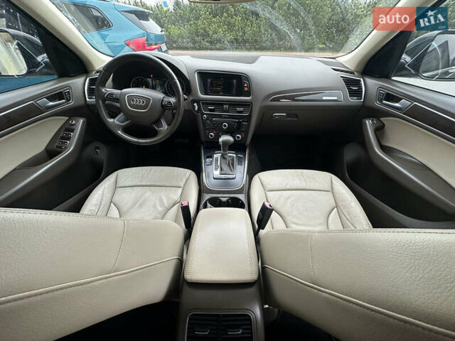 Чорний Ауді Ку 5, об'ємом двигуна 2 л та пробігом 236 тис. км за 13999 $, фото 32 на Automoto.ua