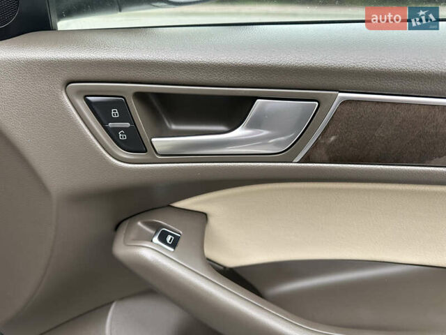 Чорний Ауді Ку 5, об'ємом двигуна 2 л та пробігом 236 тис. км за 13999 $, фото 34 на Automoto.ua