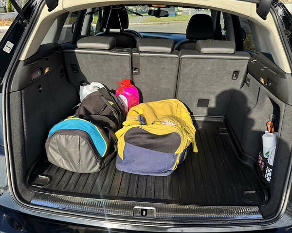 Черный Ауди Ку 5, объемом двигателя 1.97 л и пробегом 296 тыс. км за 18500 $, фото 9 на Automoto.ua