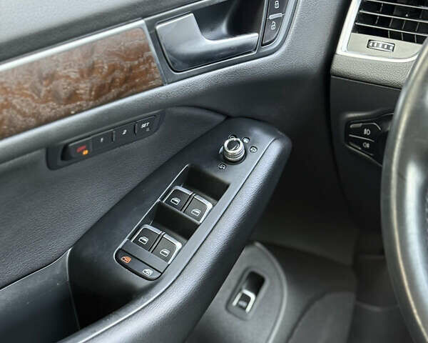 Черный Ауди Ку 5, объемом двигателя 2 л и пробегом 206 тыс. км за 16100 $, фото 21 на Automoto.ua