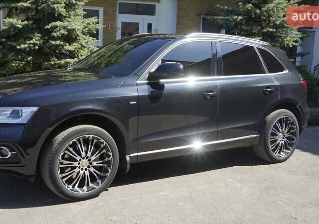 Черный Ауди Ку 5, объемом двигателя 3 л и пробегом 260 тыс. км за 18000 $, фото 37 на Automoto.ua