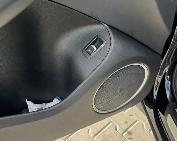 Чорний Ауді Ку 5, об'ємом двигуна 1.98 л та пробігом 220 тис. км за 15000 $, фото 26 на Automoto.ua
