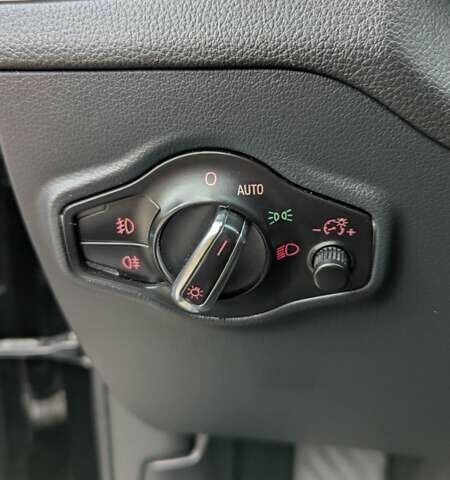 Чорний Ауді Ку 5, об'ємом двигуна 3 л та пробігом 265 тис. км за 16500 $, фото 33 на Automoto.ua