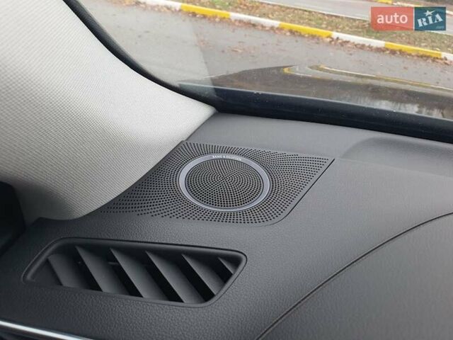 Черный Ауди Ку 5, объемом двигателя 1.98 л и пробегом 270 тыс. км за 14000 $, фото 16 на Automoto.ua