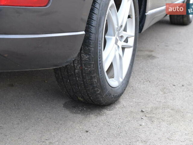 Черный Ауди Ку 5, объемом двигателя 1.98 л и пробегом 272 тыс. км за 13850 $, фото 48 на Automoto.ua