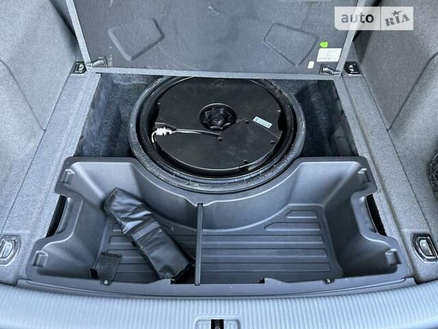 Чорний Ауді Ку 5, об'ємом двигуна 1.98 л та пробігом 225 тис. км за 15700 $, фото 28 на Automoto.ua