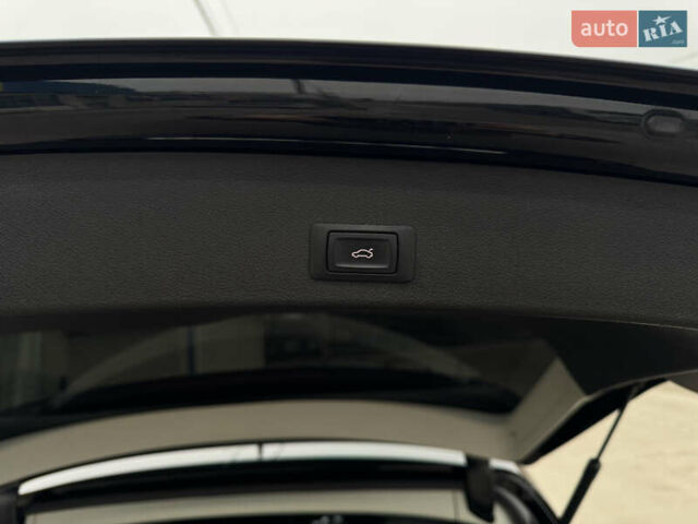 Чорний Ауді Ку 5, об'ємом двигуна 2 л та пробігом 160 тис. км за 15000 $, фото 47 на Automoto.ua