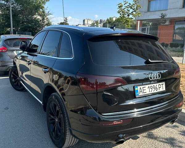 Черный Ауди Ку 5, объемом двигателя 1.98 л и пробегом 135 тыс. км за 10000 $, фото 5 на Automoto.ua