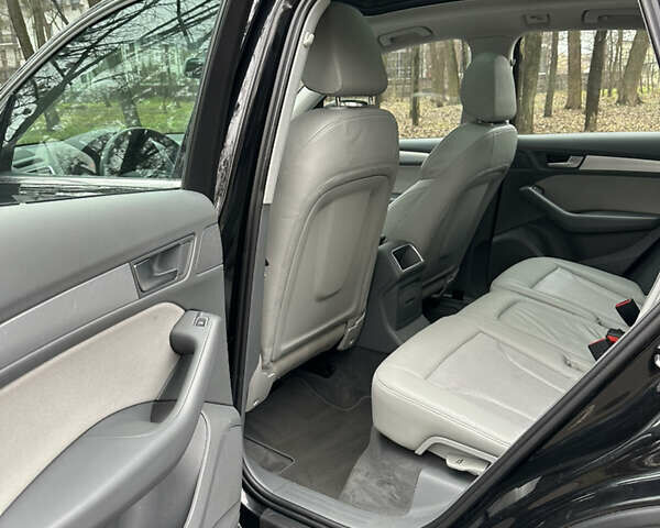 Черный Ауди Ку 5, объемом двигателя 1.98 л и пробегом 207 тыс. км за 14900 $, фото 16 на Automoto.ua