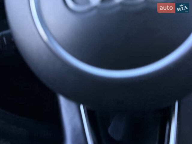 Чорний Ауді Ку 5, об'ємом двигуна 3 л та пробігом 245 тис. км за 14700 $, фото 29 на Automoto.ua